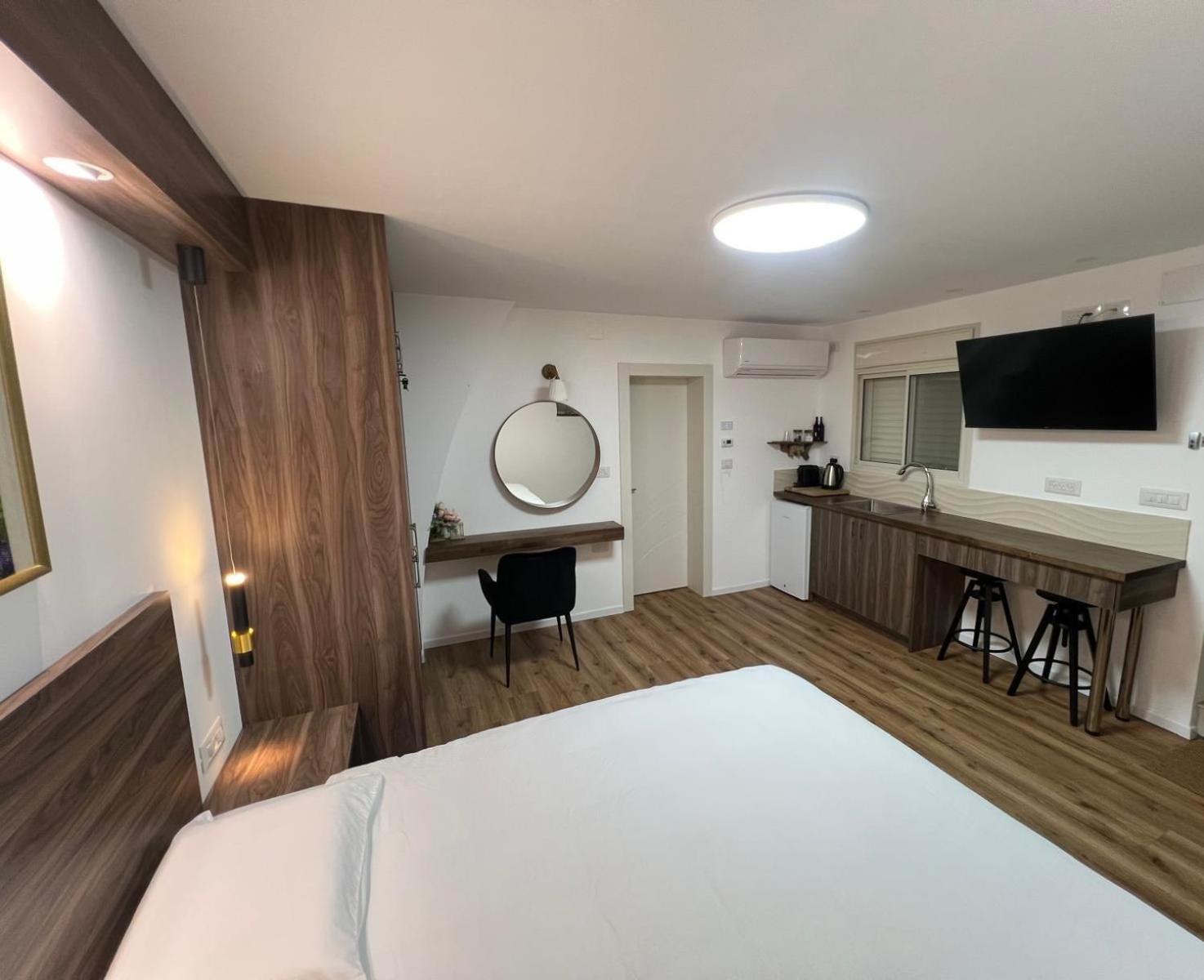 Apartment Johny's Boutique Haifa