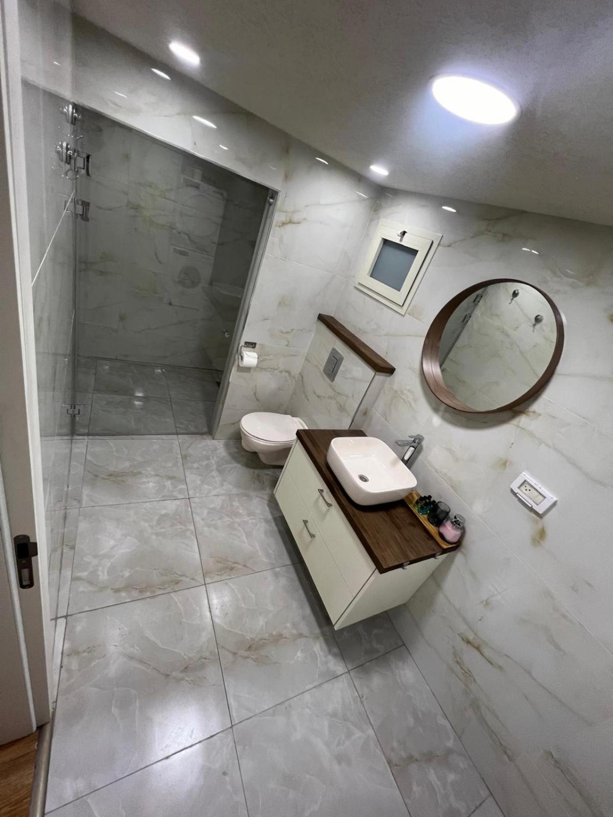 Apartment Johny's Boutique *